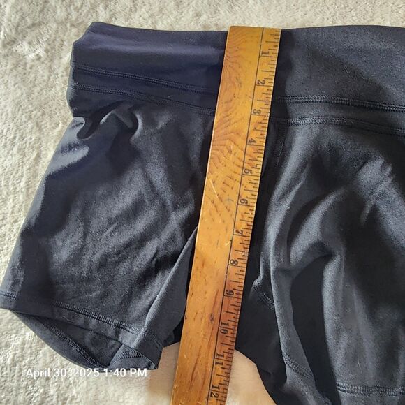 Champion Duo Dry Max Women's Large Ebony Stretch Shorts Booty Shorts 5" Inseam - Picture 9 of 10